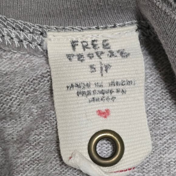 Free People Gray Thermal Henley Sweater Size Small - Picture 5 of 5